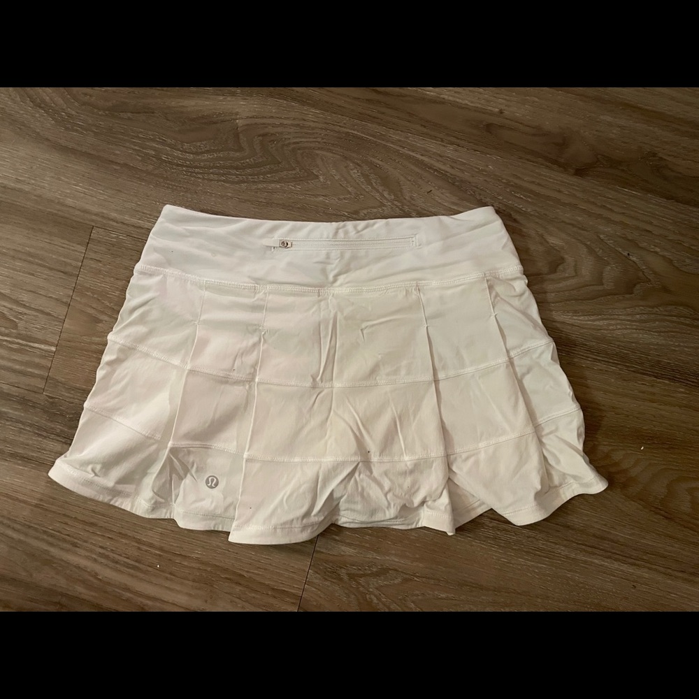 Lulu lemon skirt